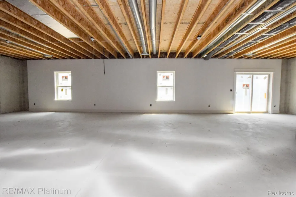 4570 Stillmeadow Genoa Township, MI 48843