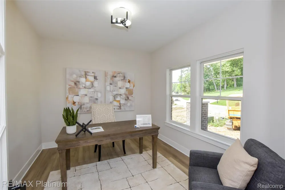 4570 Stillmeadow Genoa Township, MI 48843