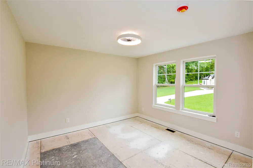 4570 Stillmeadow Genoa Township, MI 48843