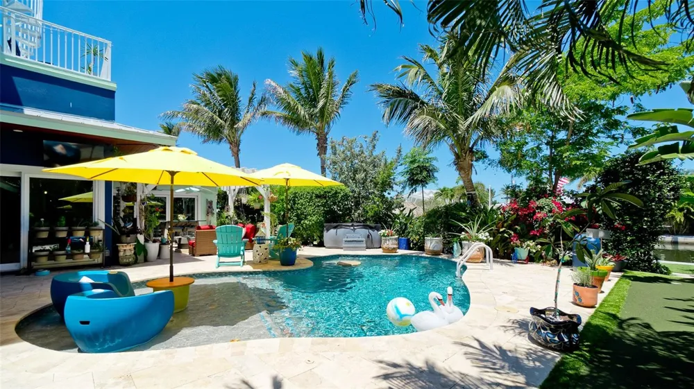 522 68TH STREET Holmes Beach, FL 34217