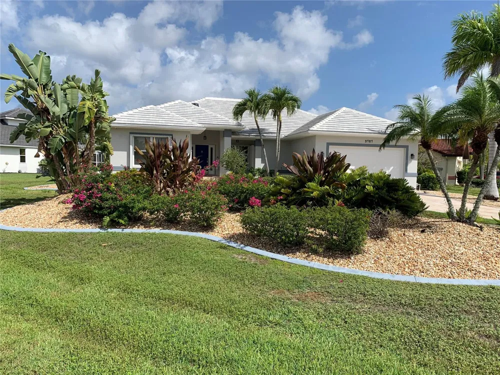 3727 WHIPPOORWILL COURT Punta Gorda, FL 33950