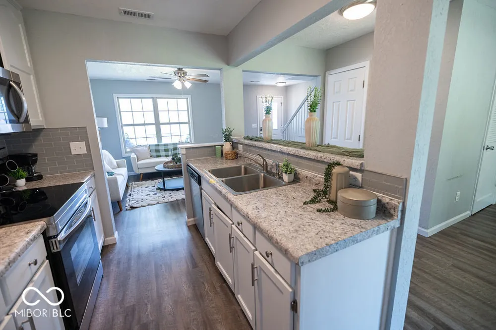 12 Vintage Circle Scottsburg, IN 47170