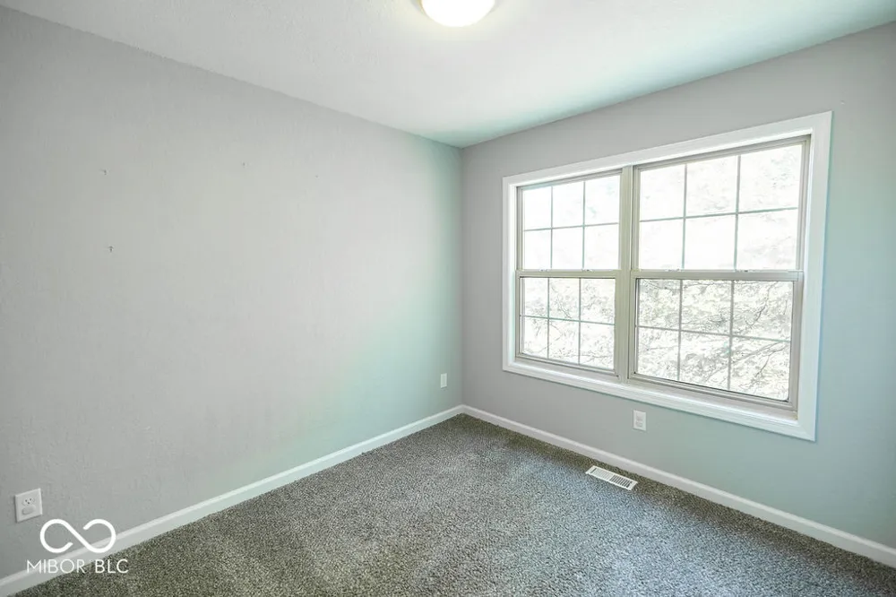 12 Vintage Circle Scottsburg, IN 47170