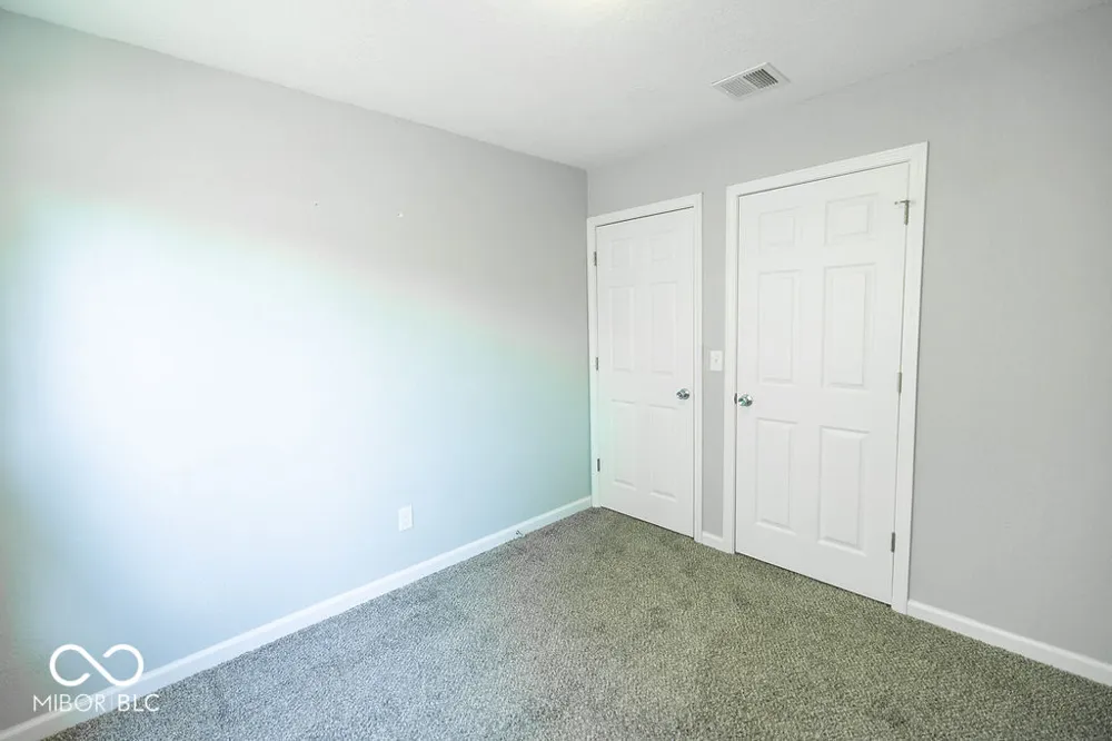 12 Vintage Circle Scottsburg, IN 47170