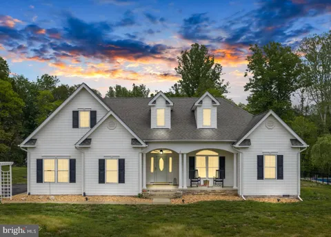 17289 MISS MOLLYS LANE
