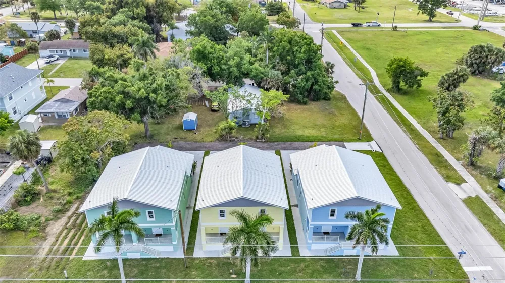 309 E VIRGINIA AVENUE Punta Gorda, FL 33950