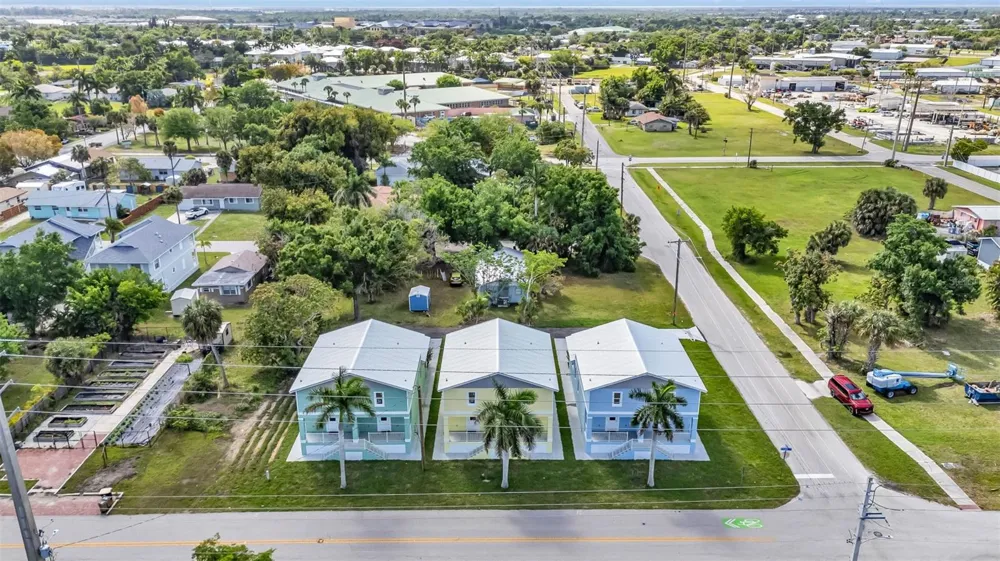 309 E VIRGINIA AVENUE Punta Gorda, FL 33950