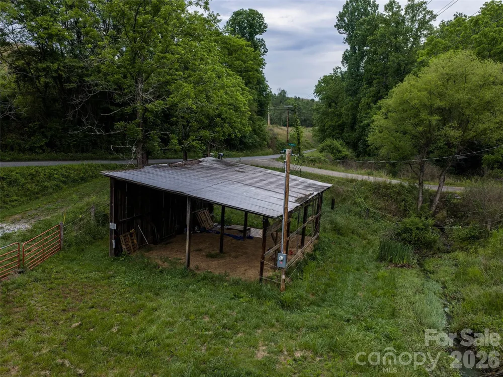 21 Joy Hughes Lane Leicester, NC 28748