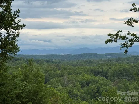 16 Ridge Pine Trail