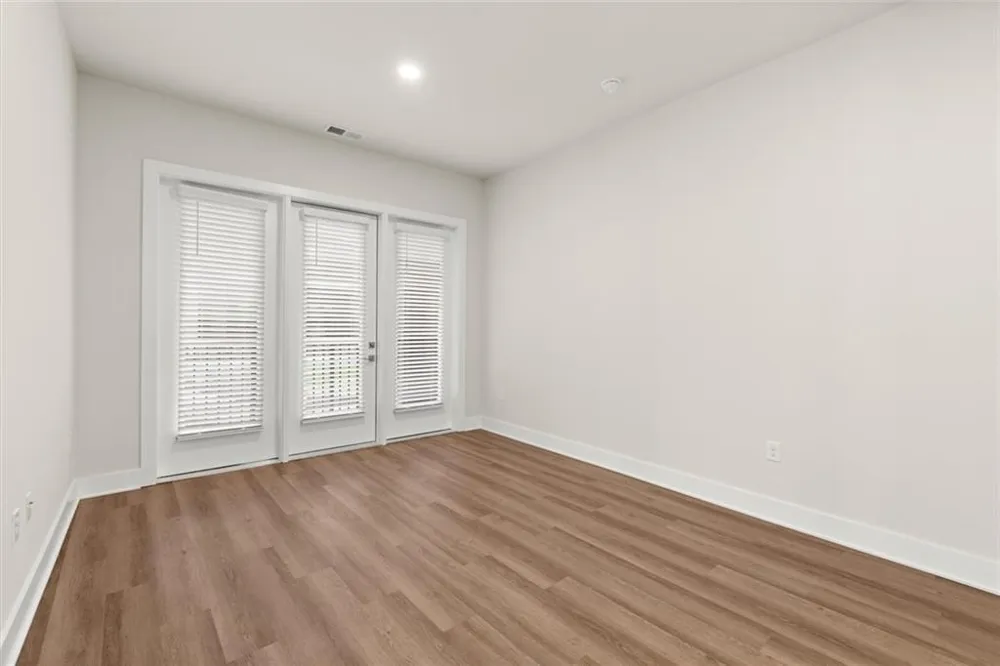 2648 Sandy Plains Road #217 Marietta, GA 30066