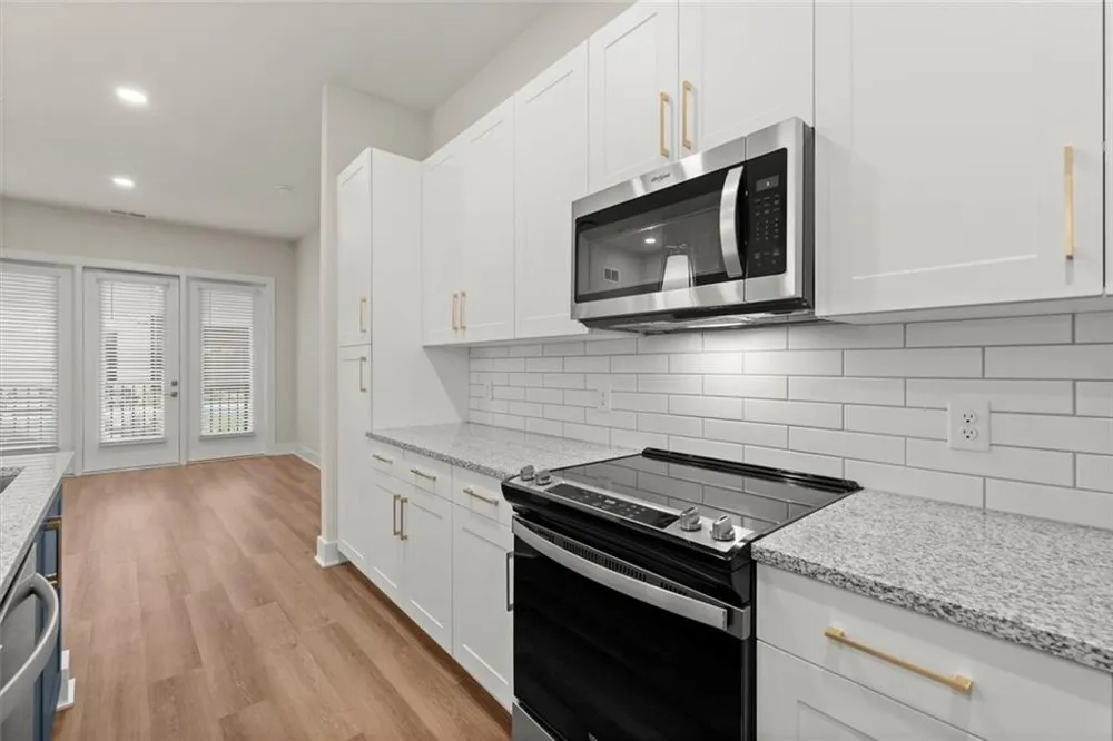 2648 Sandy Plains Road #217 Marietta, GA 30066