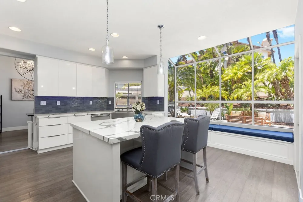 28581 Big Springs Lake Forest, CA 92679