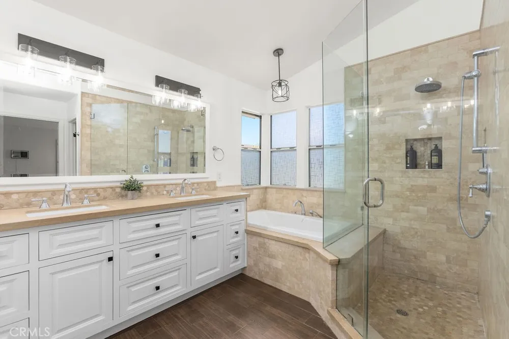 28581 Big Springs Lake Forest, CA 92679