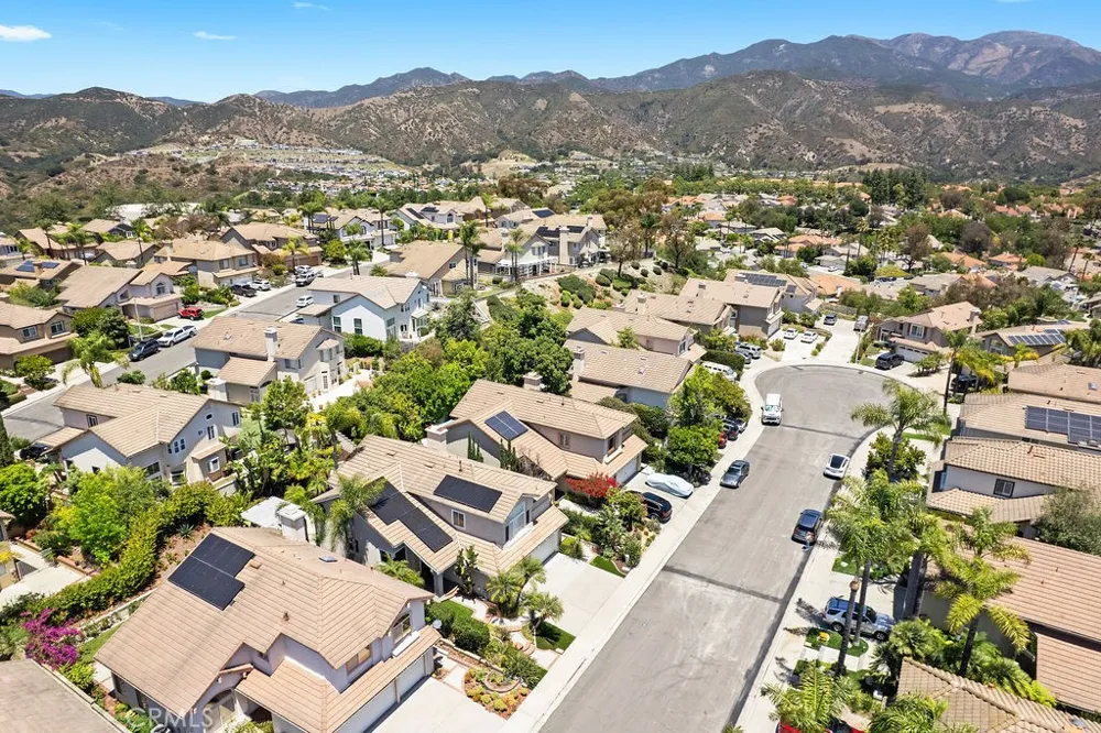 28581 Big Springs Lake Forest, CA 92679