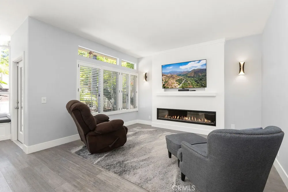 28581 Big Springs Lake Forest, CA 92679