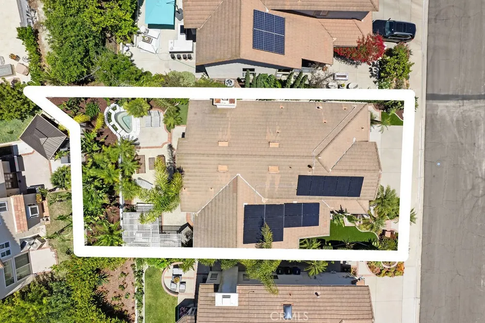 28581 Big Springs Lake Forest, CA 92679