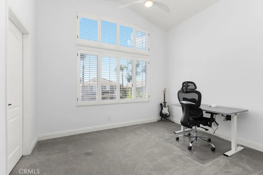 28581 Big Springs Lake Forest, CA 92679