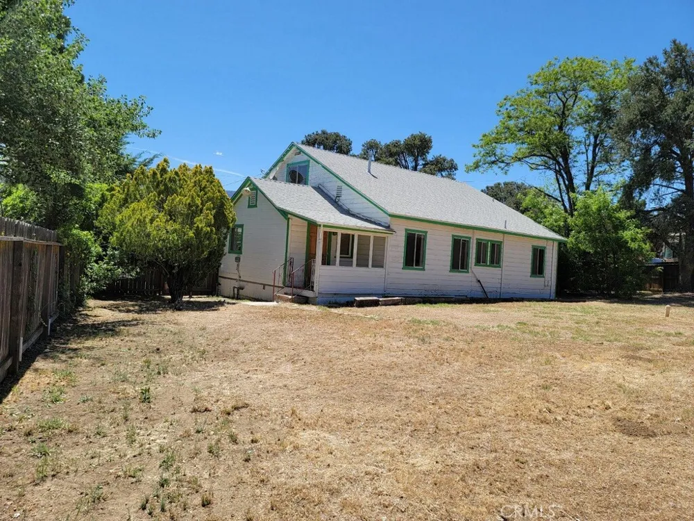 1004 Coldwater Frazier Park, CA 93225