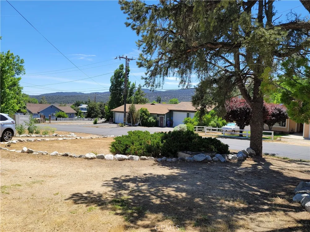 1004 Coldwater Frazier Park, CA 93225