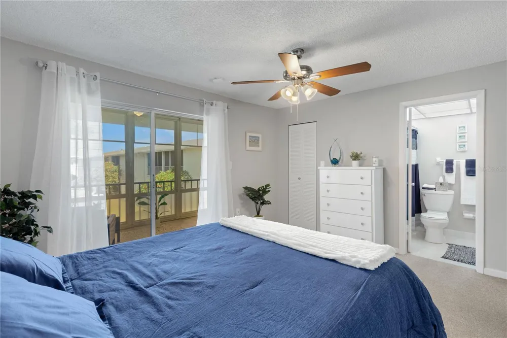 105 47TH AVENUE DRIVE W #376 Bradenton, FL 34207