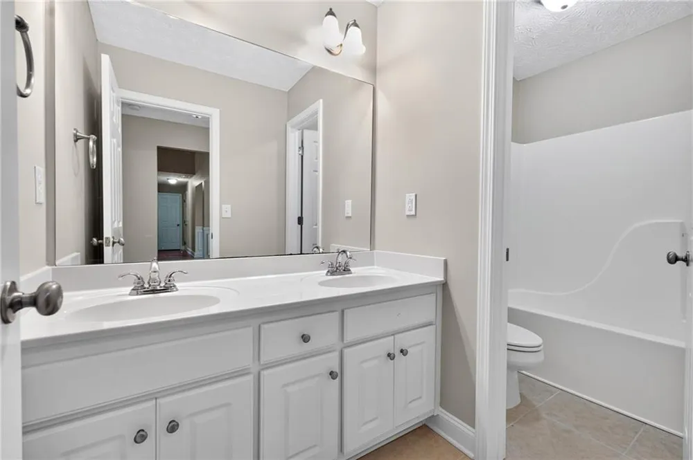241 Red Bud Road Jefferson, GA 30549