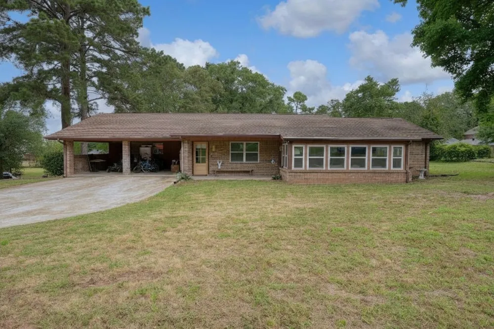 203 Texas Drive Hideaway, TX 75771