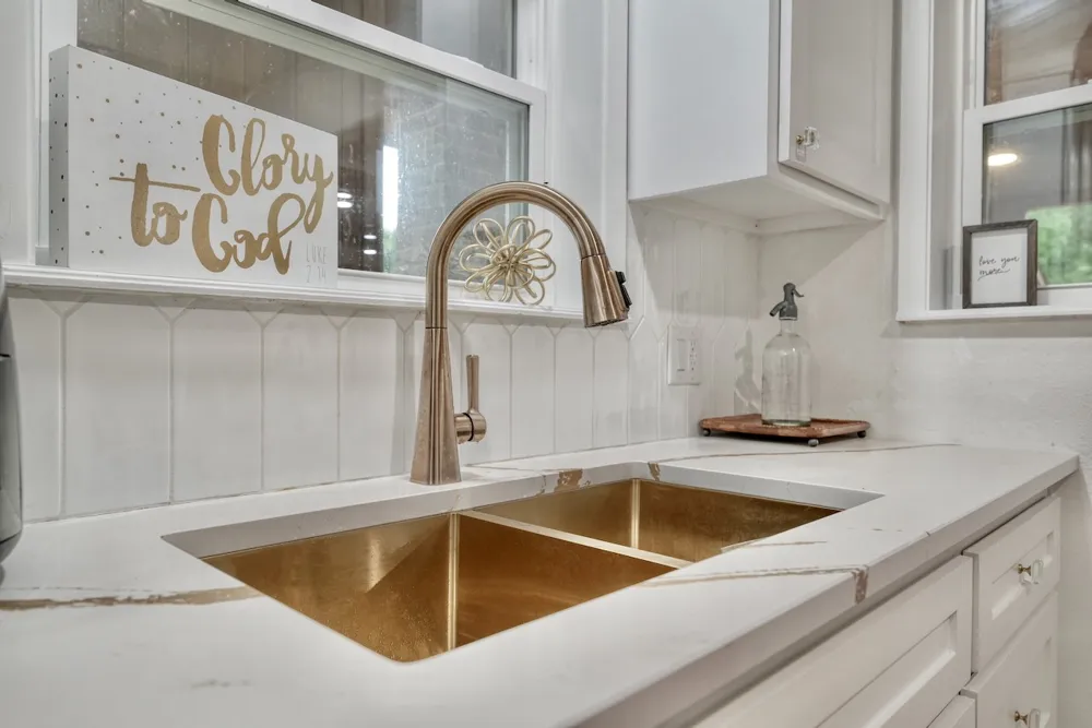 203 Texas Drive Hideaway, TX 75771
