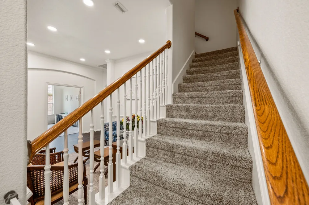 3513 Carlton Street Grapevine, TX 76092