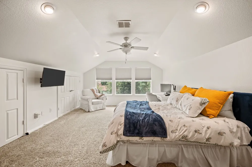 3513 Carlton Street Grapevine, TX 76092