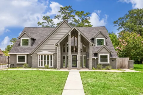 17922 Rolling Creek Drive