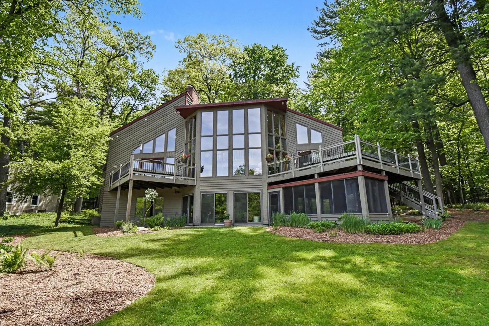 1843 Timber Trail Drive SE Ada, MI 49301