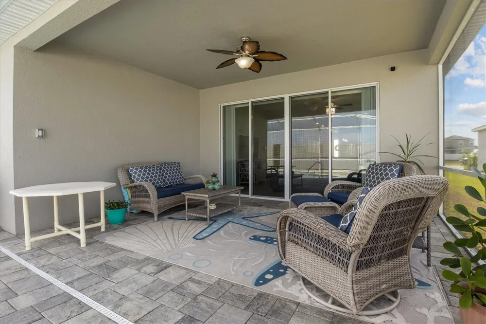 125 CRESTVIEW LANE Dundee, FL 33838