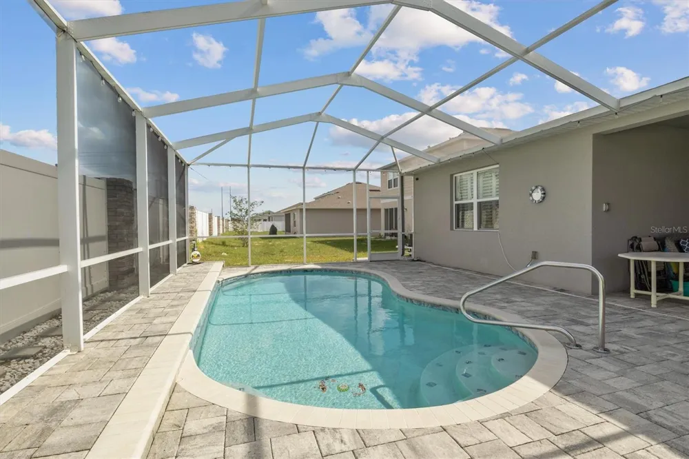 125 CRESTVIEW LANE Dundee, FL 33838
