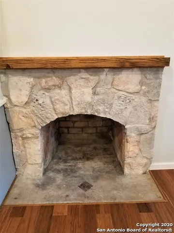 17803 HILLTOP DR Helotes, TX 78023