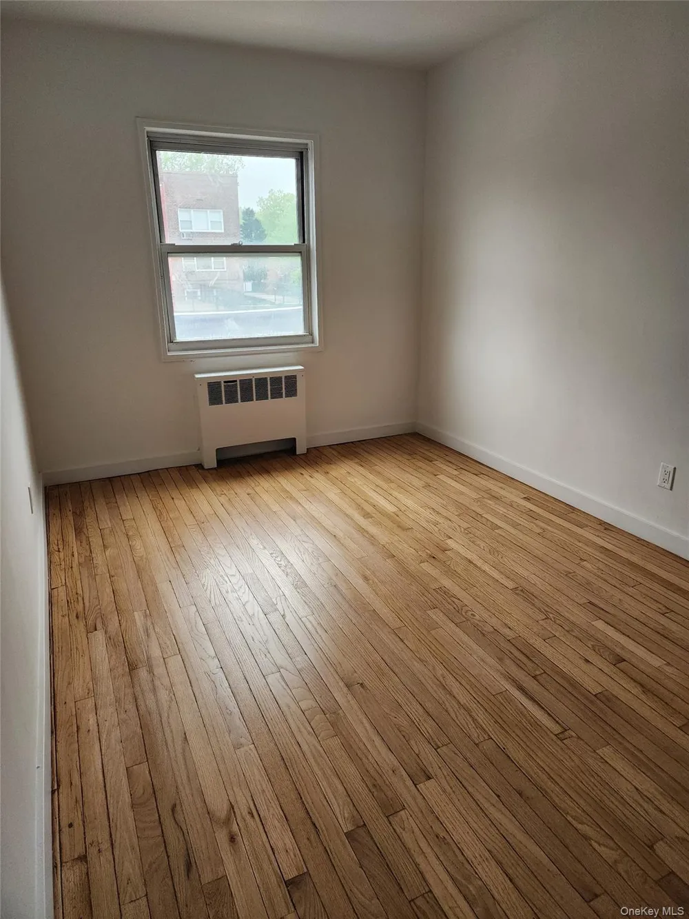 68-36  140 st. #2 Kew Garden Hills, NY 11367