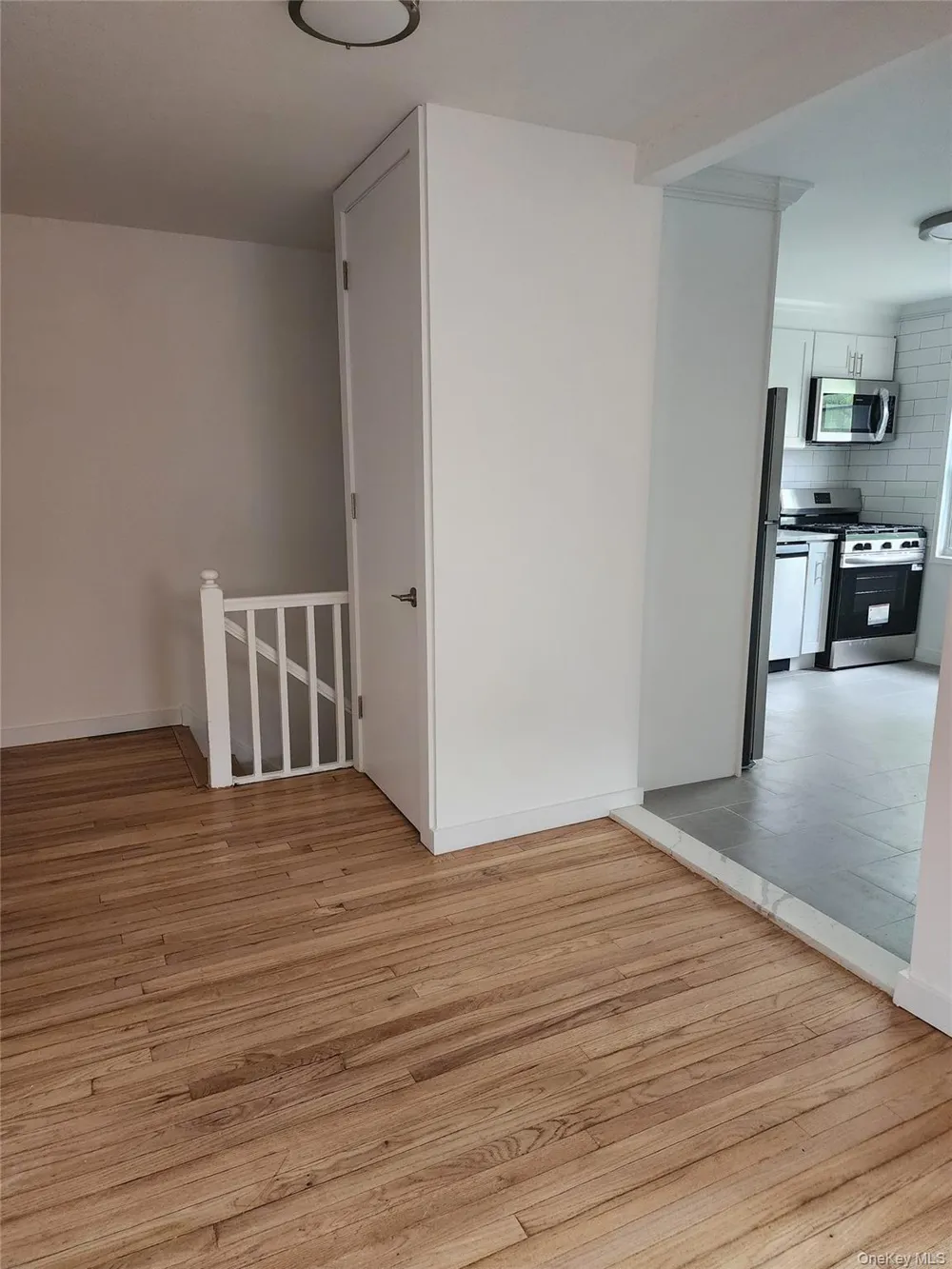 68-36  140 st. #2 Kew Garden Hills, NY 11367