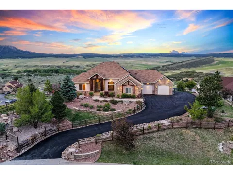 5441 Country Club Drive