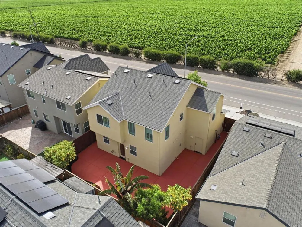 1280 Elm Avenue Greenfield, CA 93927