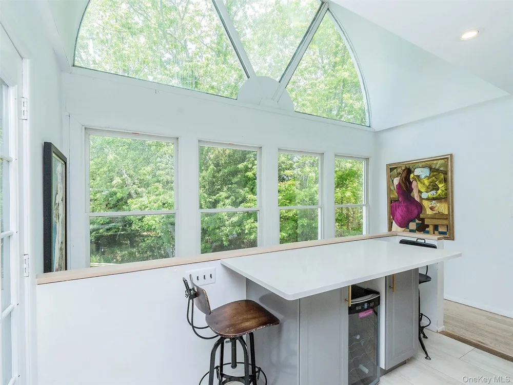 135 Old Meeting House Road Westhampton Beach, NY 11978