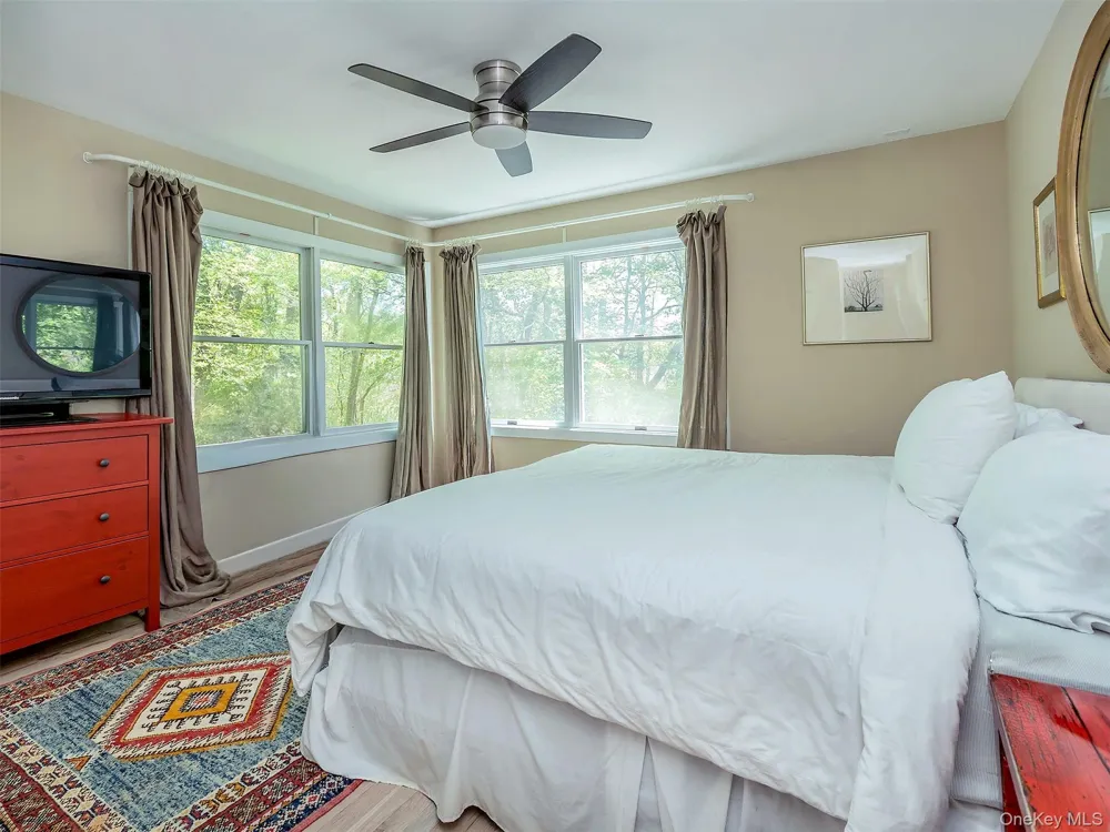 135 Old Meeting House Road Westhampton Beach, NY 11978