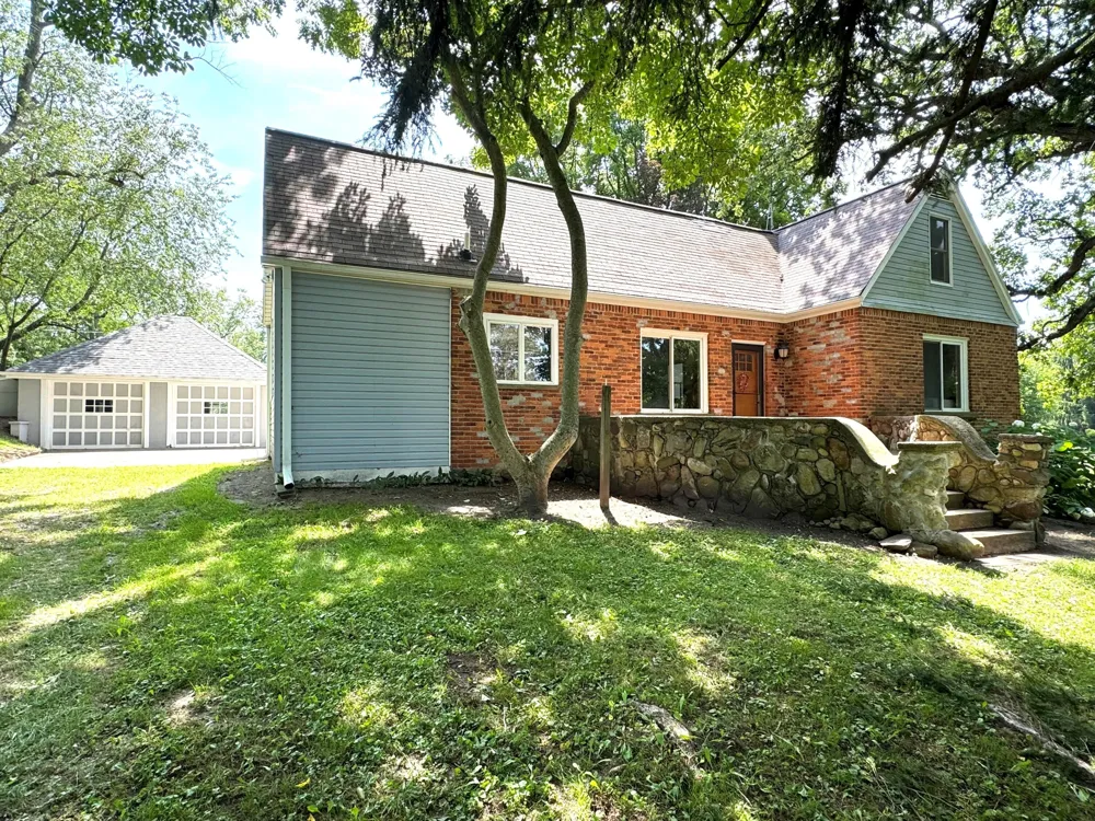 16683 Winters Road Grass Lake, MI 49240