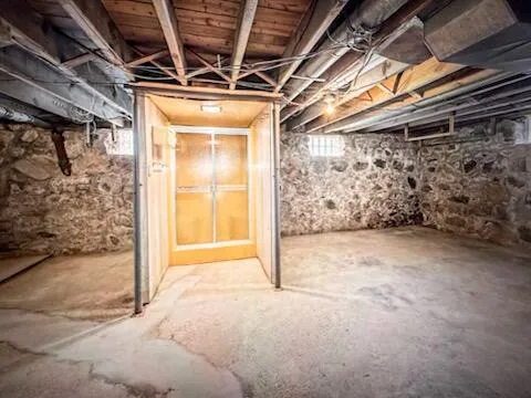 16683 Winters Road Grass Lake, MI 49240