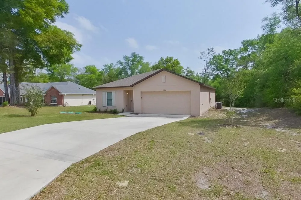1924 W ROSEBORO DRIVE Dunnellon, FL 34434