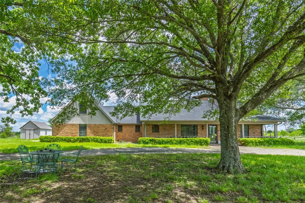 2267 FM 3218 Campbell, TX 75422