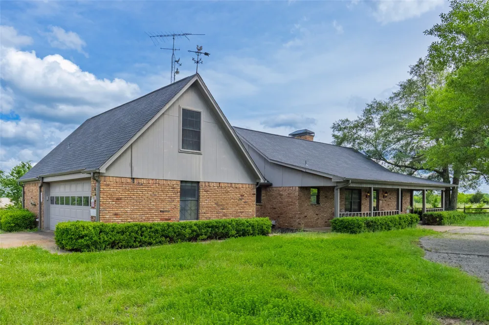 2267 FM 3218 Campbell, TX 75422