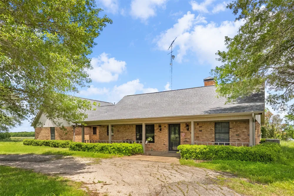 2267 FM 3218 Campbell, TX 75422