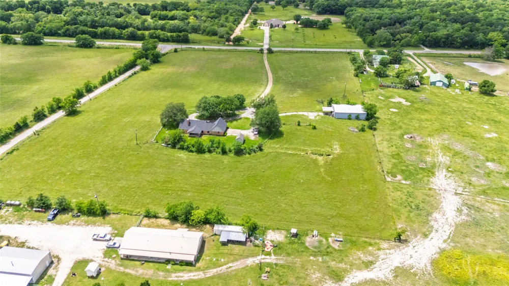 2267 FM 3218 Campbell, TX 75422