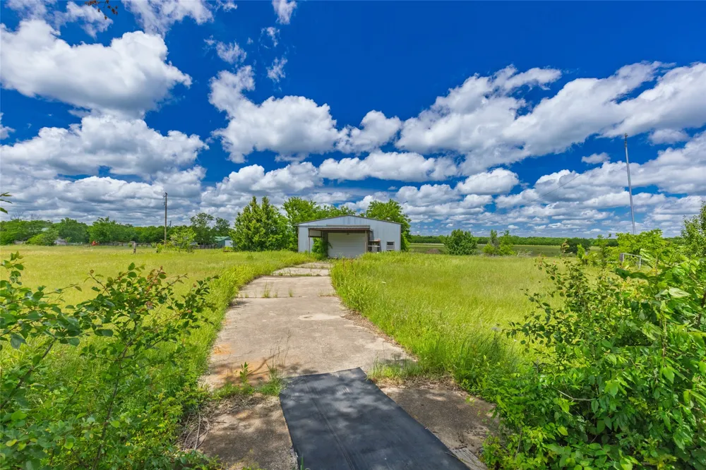 2267 FM 3218 Campbell, TX 75422