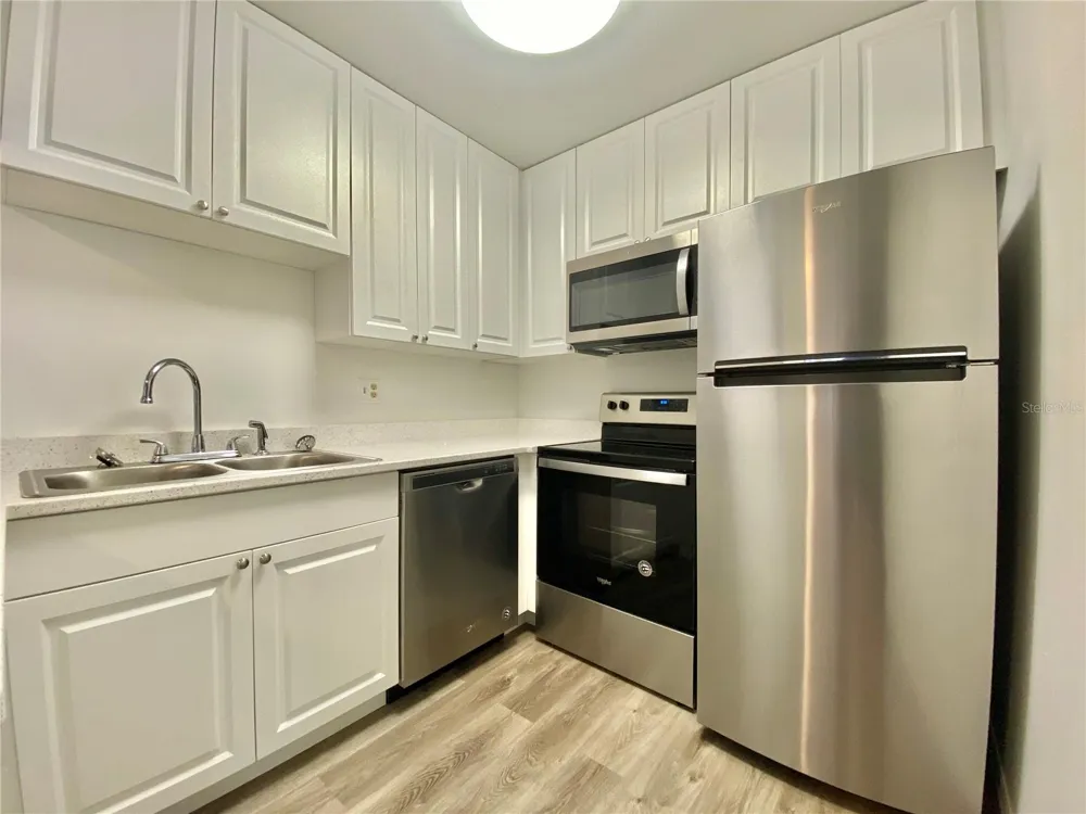 6519 W NEWBERRY ROAD #1211 Gainesville, FL 32605