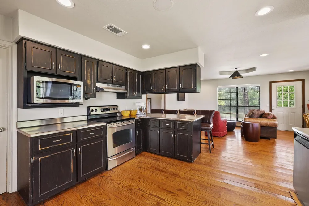 3893 Fm 906 E Powderly, TX 75473
